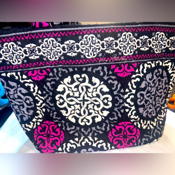 Vera Bradley Handbags - Vera Bradley midsize bag with Pink, Black and white brand new condition !